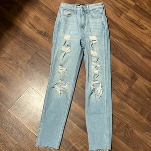 Hollister jeans